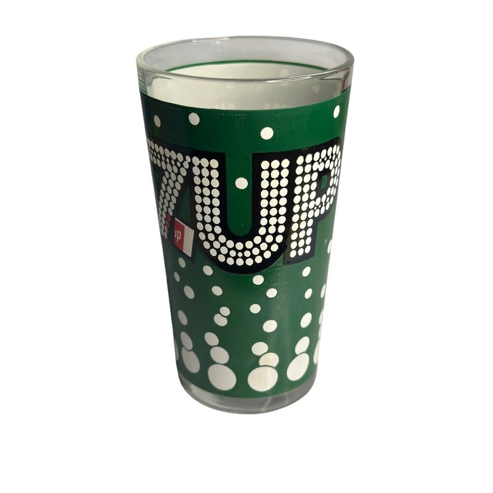 VTG 1970s 7UP Soda Pop Glass 5.25 Wrap Around Green Drinking Tumbler Collectible